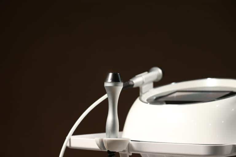 Copia de BrownBackground_EstellaPRO_Handpiece_5184x3456-4